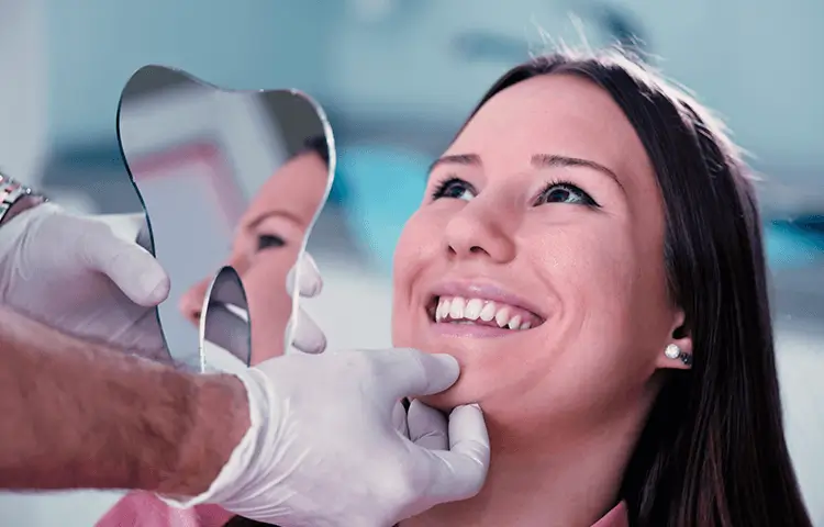 estetică dentară în Târgoviște la clinica stomatologică Onodent