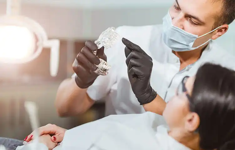 fațete dentare în Târgoviște la clinica Onodent